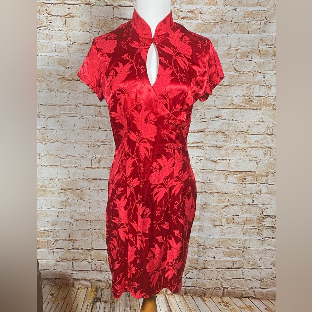All That Jazz Vintage 1990s Asian Red Floral Print Satin Mini Dress Size 5/6